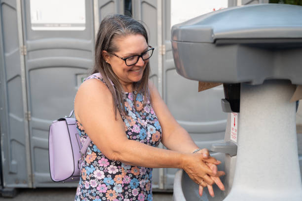 Best Affordable porta potty rental  in Elm Creek, NE